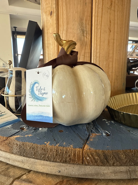 Small ceramic pumpkin