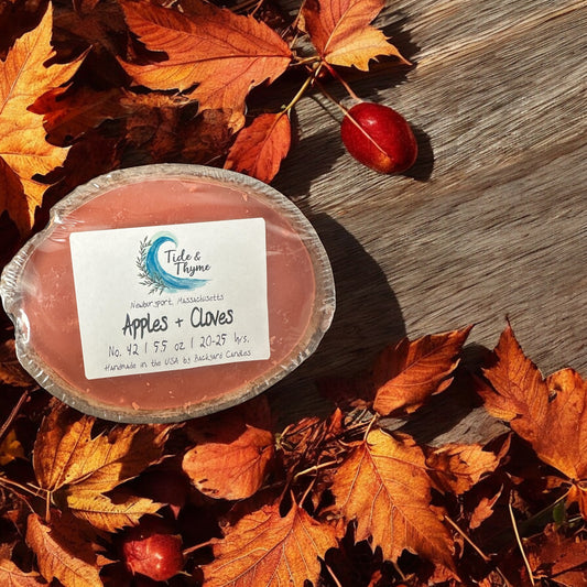 Coconut Candle No. 42 | Apples + Cloves