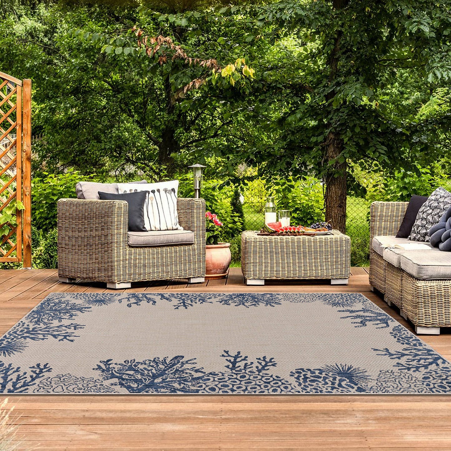 Coastal Border Coral Reef Indoor/Outdoor Rug