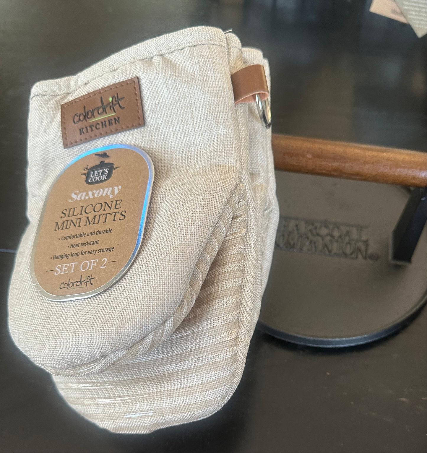 Oven mitt and grill press