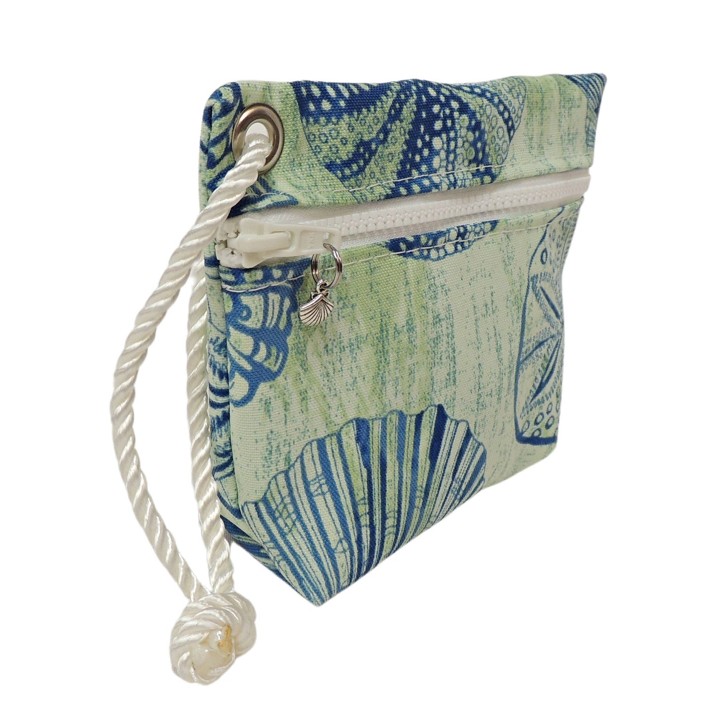 Wristlet, Blue Seashells on Green