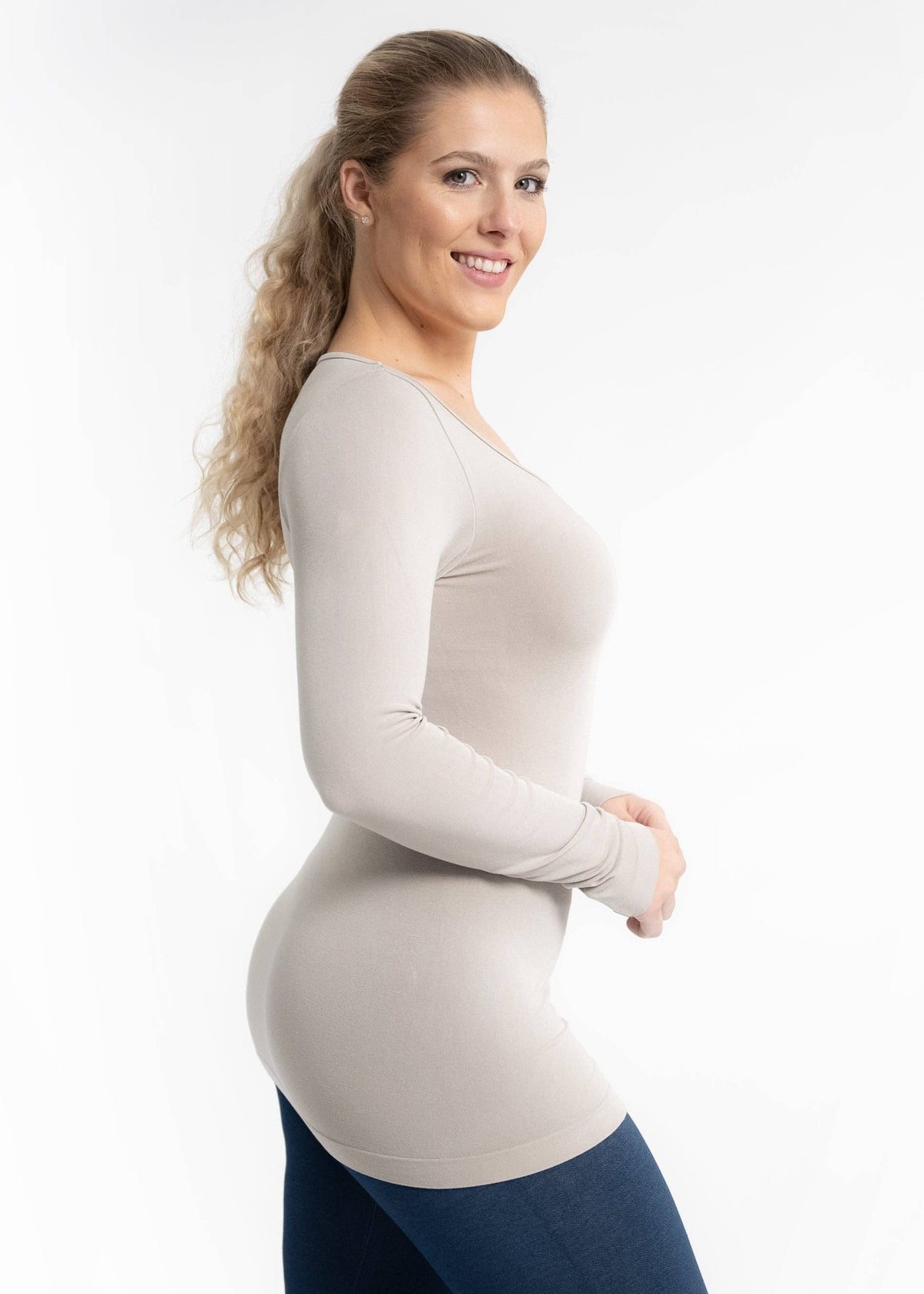 Reversible Long Sleeve: White / Curvy