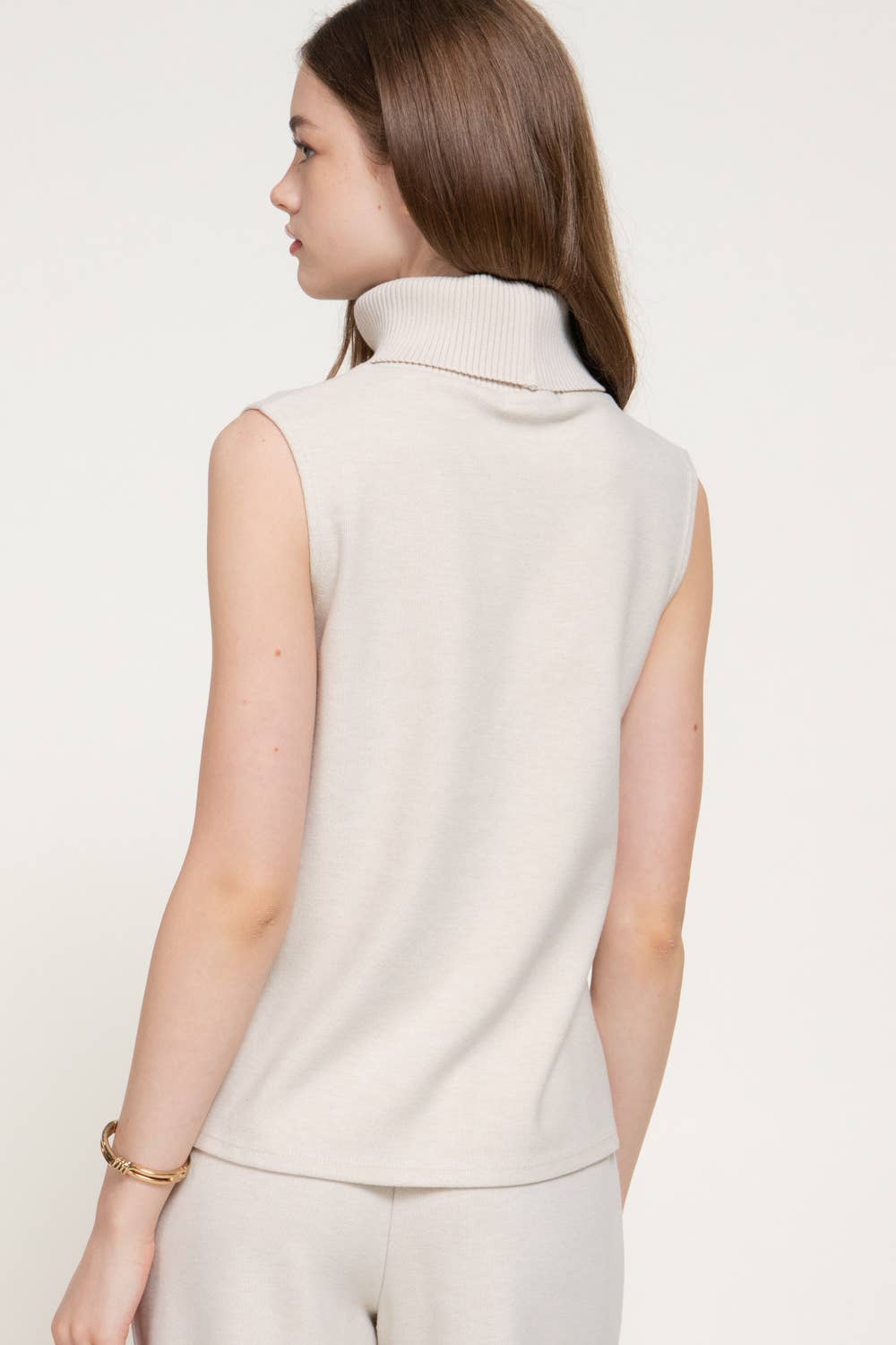 Sleeveless Turtle Neck Soft Knit Top