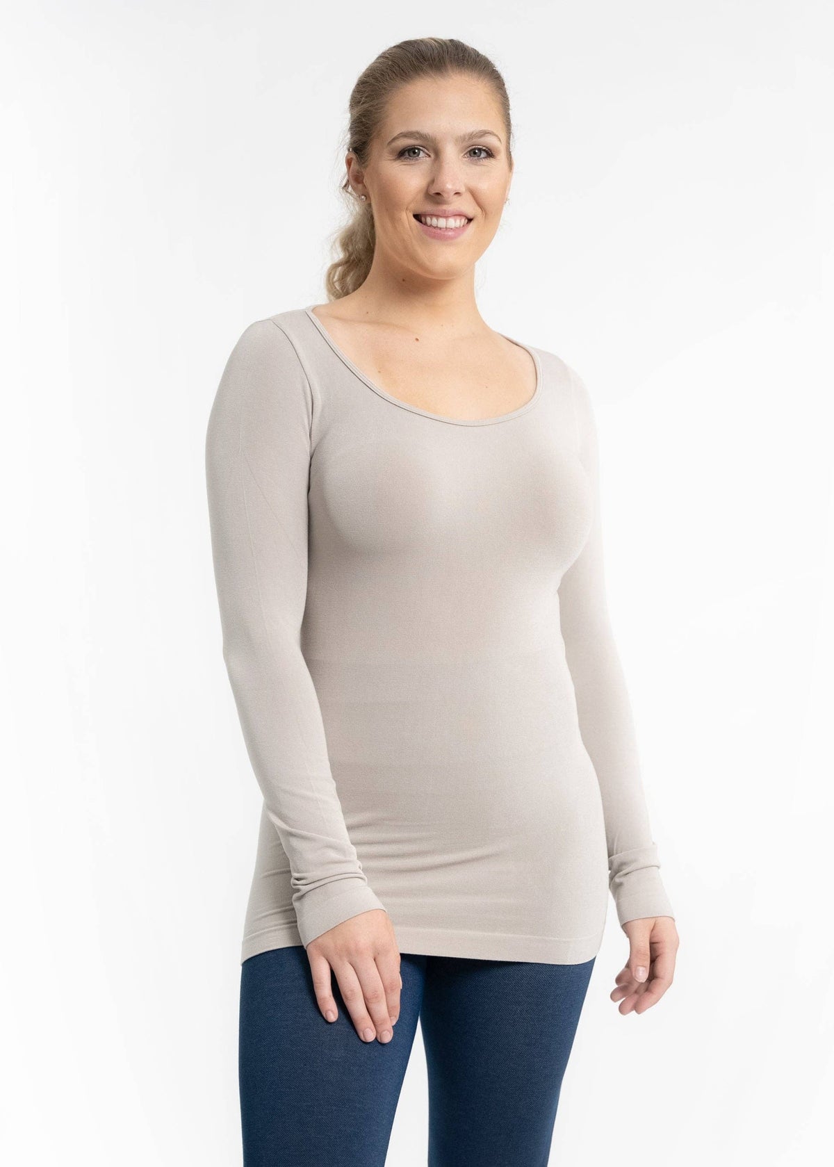 Reversible Long Sleeve: White / Curvy