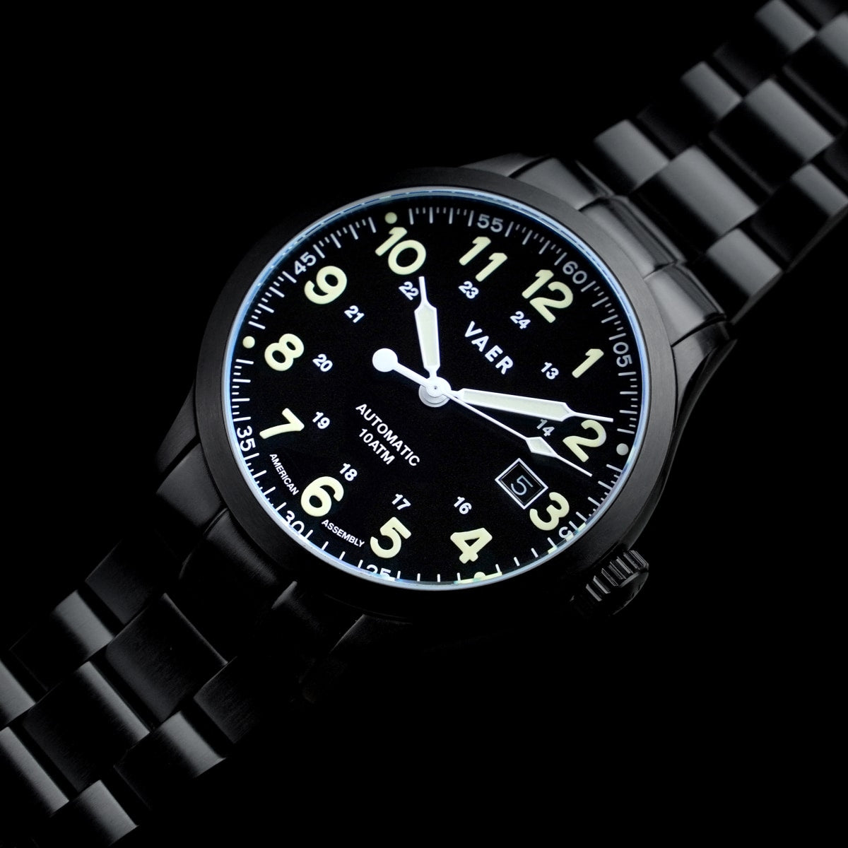 A5 Tactical Field Auto - 40mm USA(Black Steel Bracelet)