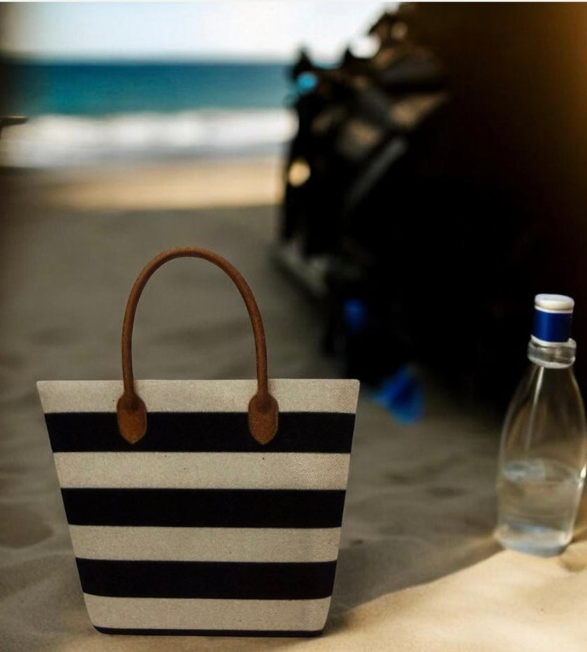 The Essential Tote Horizontal Stripe