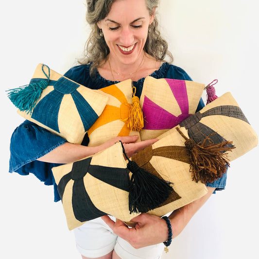 Sunburst Cosmetic Straw Pouch Clutch with Tassel Zipper Pull