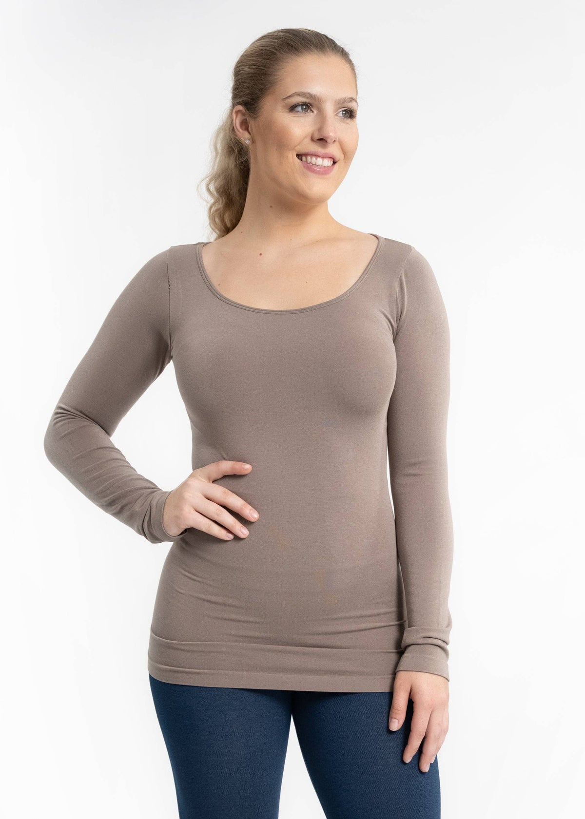 Reversible Long Sleeve: White / Curvy