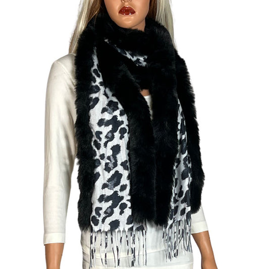 3554 - Fur Trimmed  Scarves